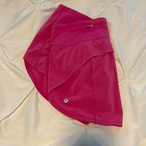 Size 8 lululemon speed up shorts in pink
